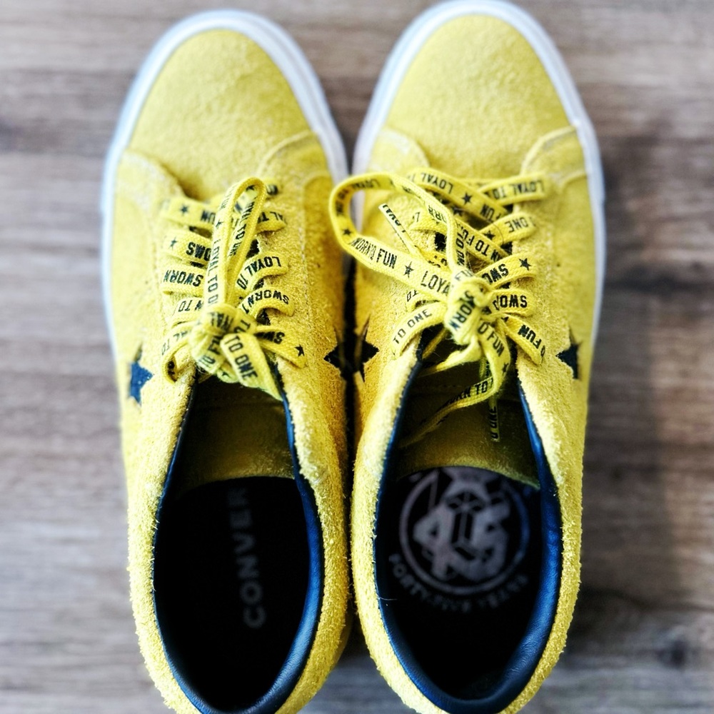 Converse One Star Men’s SIZE 5 Platform Suede Ox Vibrant Yellow 45 years